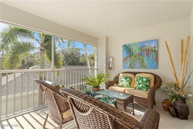 view of sunroom / solarium