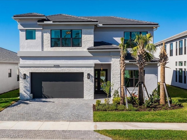 view of front facade with a garage