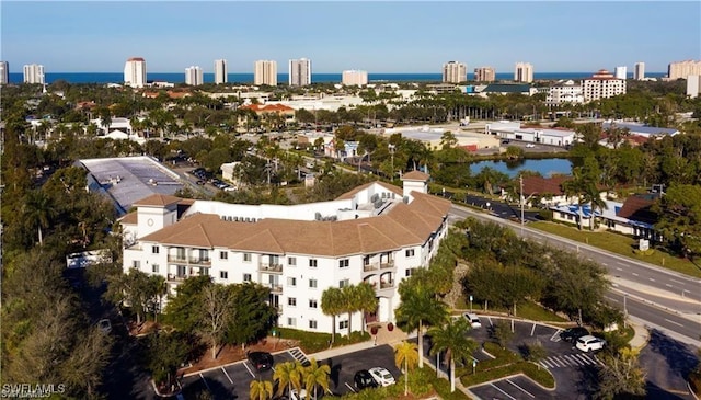 bird's eye view with a water view