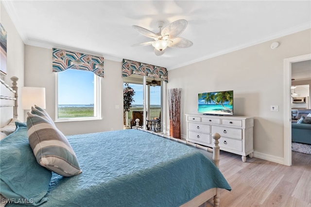 bedroom featuring crown molding, ceiling fan, access to exterior, and light hardwood / wood-style floors