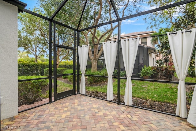 view of unfurnished sunroom