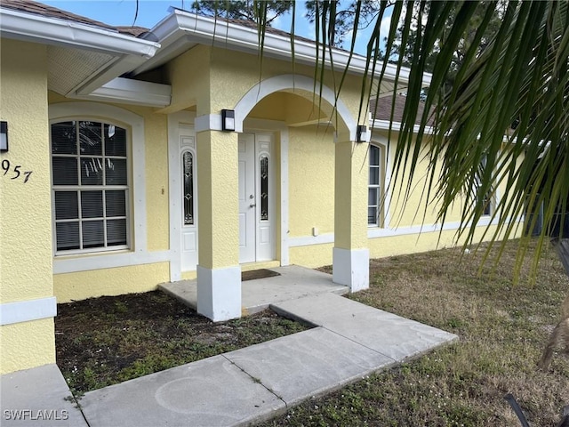 view of entrance to property