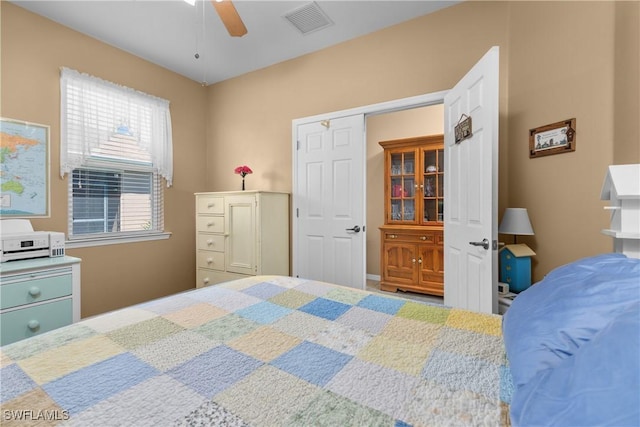 bedroom featuring ceiling fan