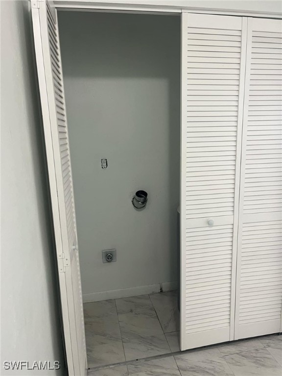 laundry room featuring electric dryer hookup