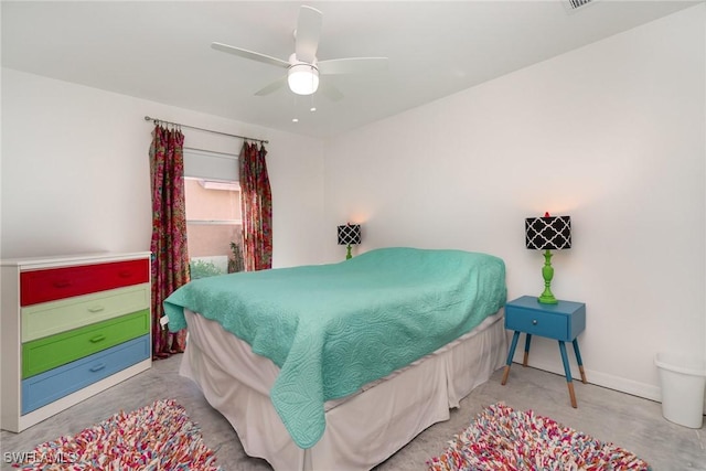 bedroom featuring ceiling fan