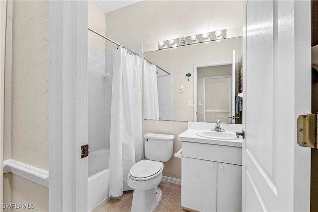 full bathroom with tile patterned floors, vanity, toilet, and shower / bath combo