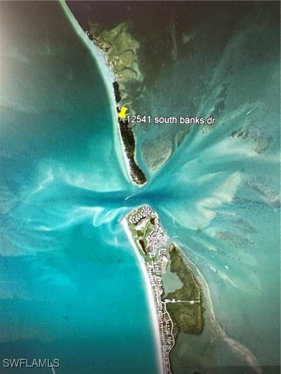 Listing photo 2 for 12541 S Banks Dr, Captiva FL 33924