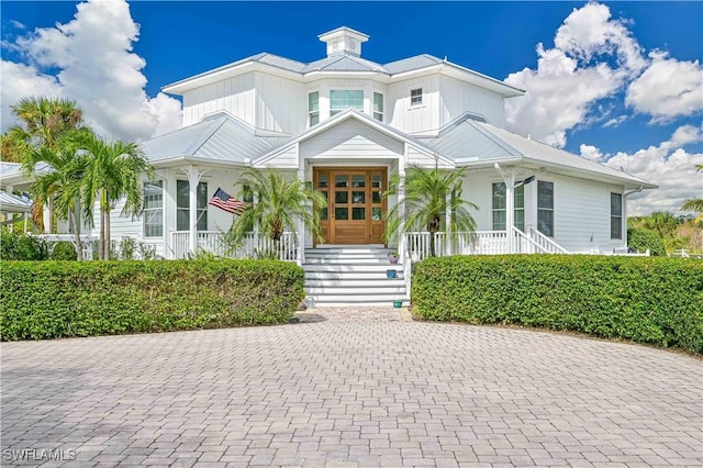 view of front of property featuring french doors