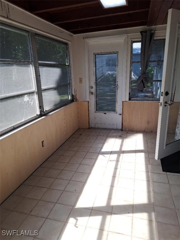 view of unfurnished sunroom