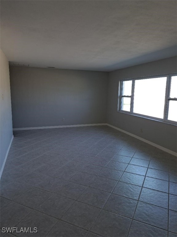 view of tiled empty room