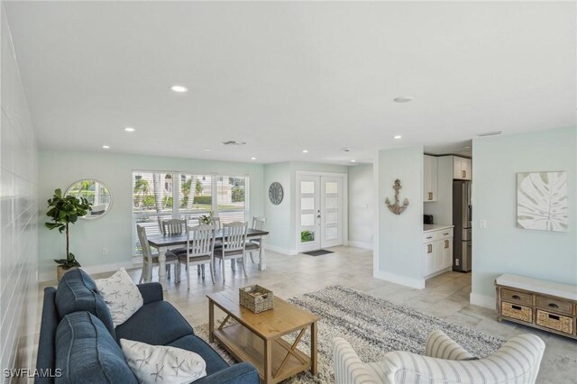 1298 Par View Dr, Sanibel, FL 33957 - living room with baseboards and recessed lighting