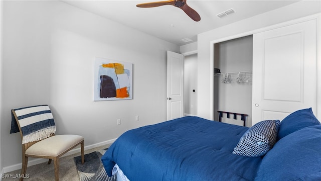 bedroom featuring carpet floors, a closet, and ceiling fan