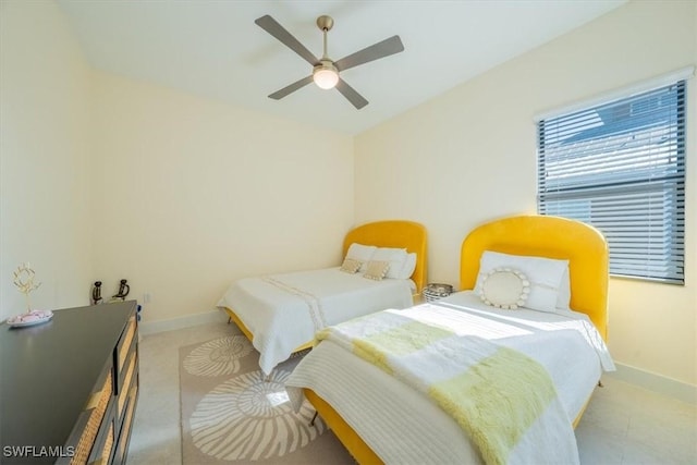 bedroom featuring ceiling fan