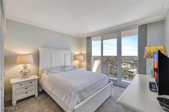 carpeted bedroom featuring access to exterior, a wall of windows, and crown molding