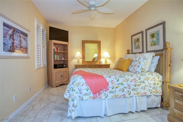 bedroom with ceiling fan