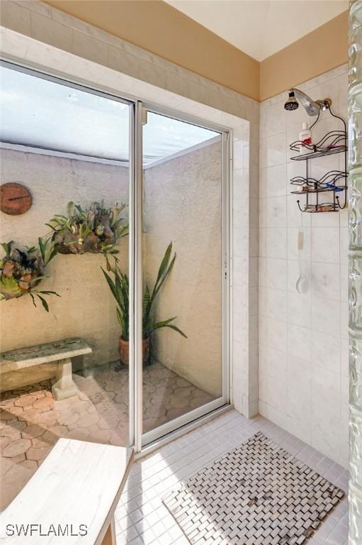 bathroom featuring a shower