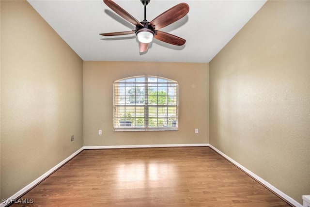 unfurnished room featuring ceiling fan and light hardwood / wood-style floors