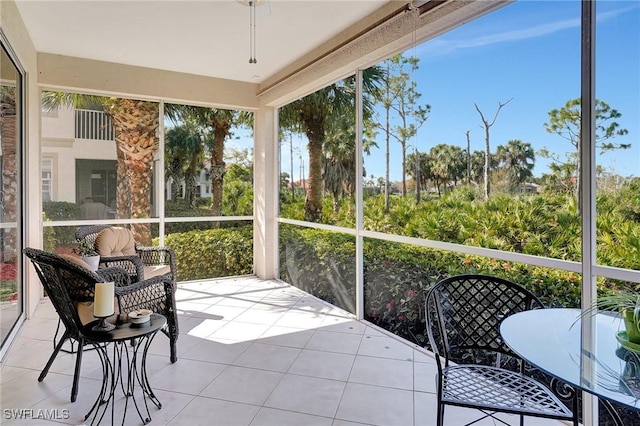 view of sunroom / solarium