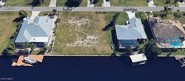 Listing photo 2 for 4304 SW 1st Pl, Cape Coral FL 33914