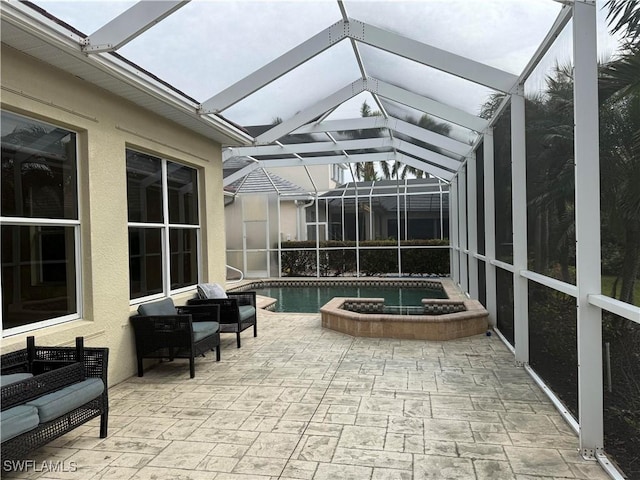 sunroom / solarium featuring vaulted ceiling