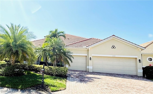 view of front facade with a garage