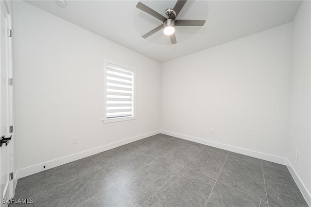 empty room with ceiling fan