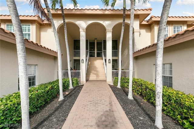 view of property entrance