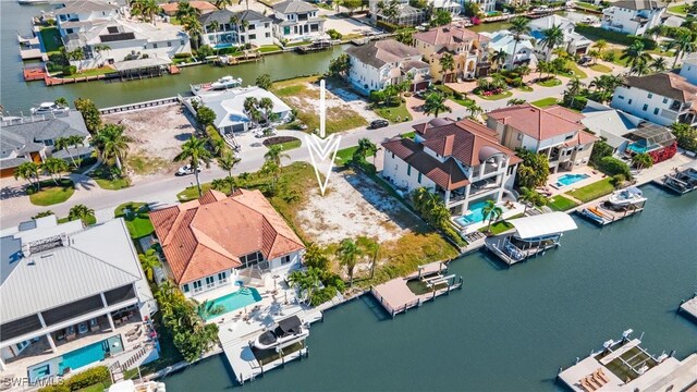 362 Trade Winds Ave, Naples, FL 34108