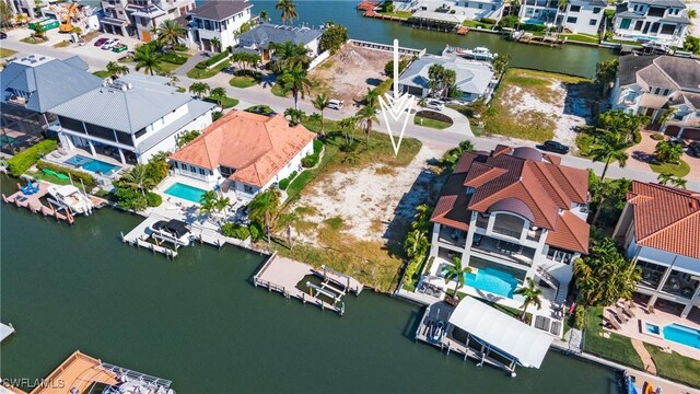 362 Trade Winds Ave, Naples, FL 34108