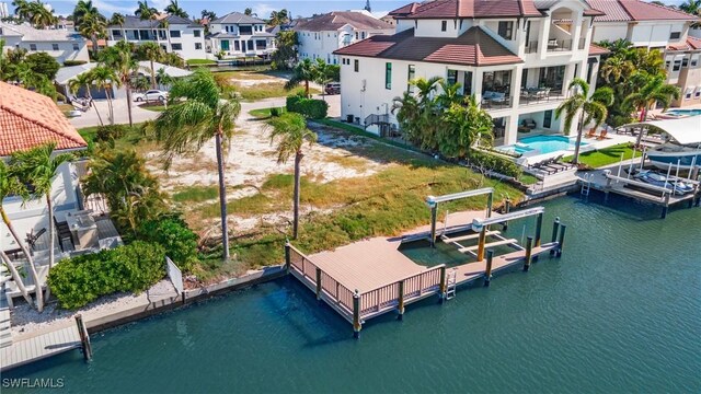 362 Trade Winds Ave, Naples, FL 34108