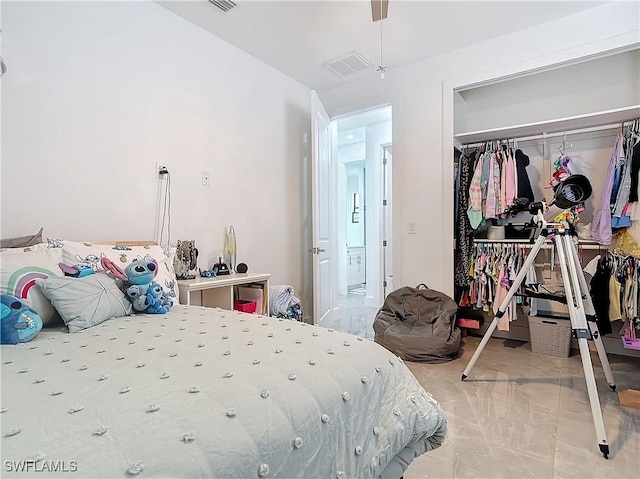 bedroom featuring a closet