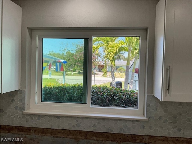 1712 Club House Rd, North Fort Myers, FL 33917 - interior details with white cabinetry