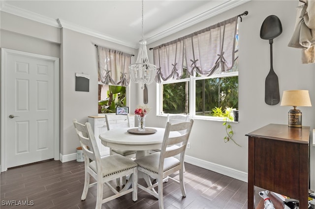 dining space featuring a notable chandelier and ornamental molding