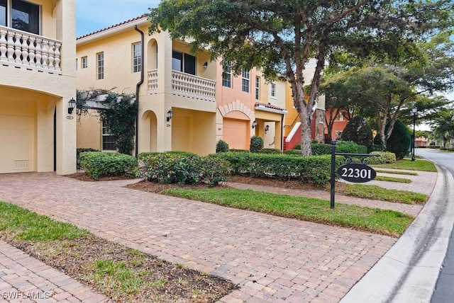 view of mediterranean / spanish house