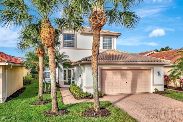 view of mediterranean / spanish-style home