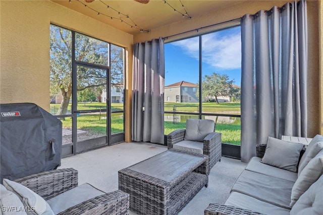 view of sunroom / solarium