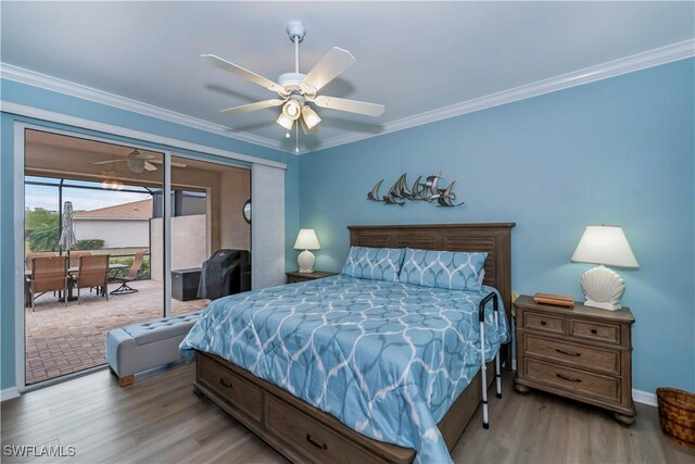 bedroom with ceiling fan, crown molding, and light hardwood / wood-style floors