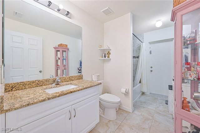 full bathroom with toilet, vanity, and shower / tub combo