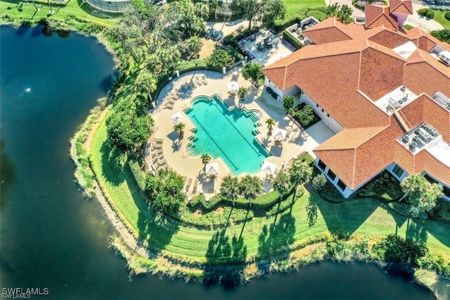 bird's eye view featuring a water view