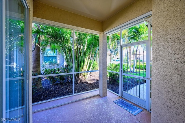 view of unfurnished sunroom