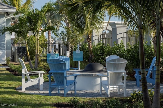 view of patio / terrace with exterior kitchen