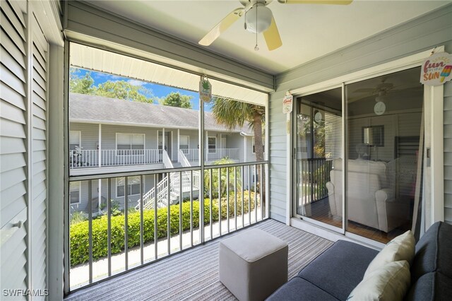 balcony featuring a ceiling fan