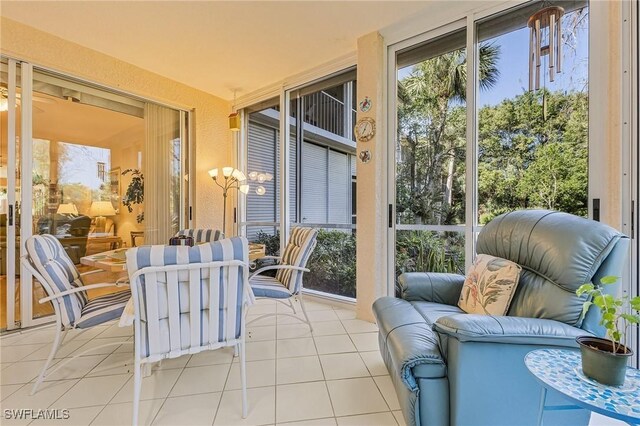 view of sunroom / solarium