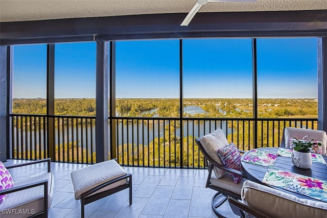 view of sunroom / solarium