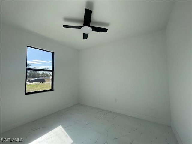 empty room with ceiling fan