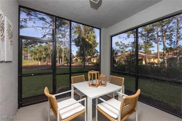 view of sunroom / solarium