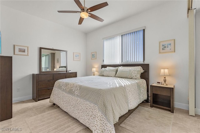 bedroom featuring ceiling fan