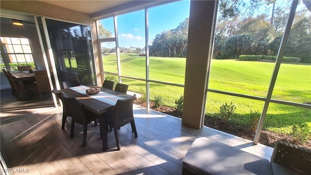 view of sunroom / solarium