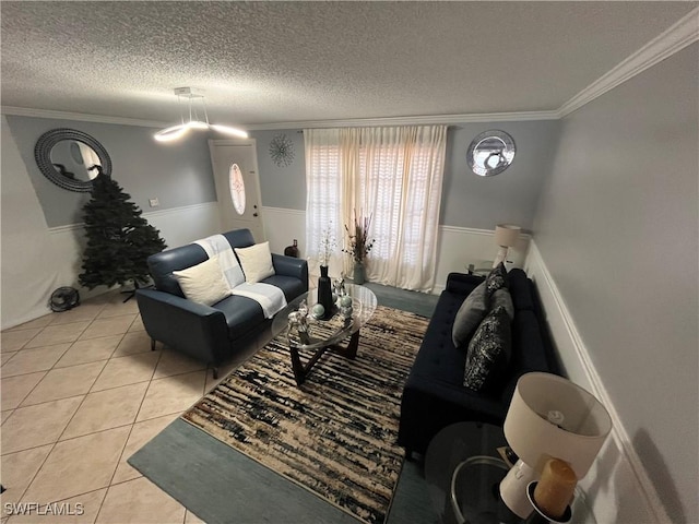 living room with crown molding, light tile patterned flooring, and a textured ceiling