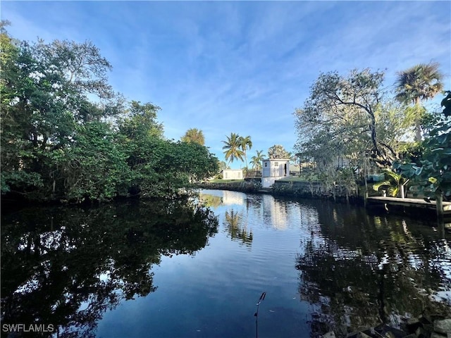 Listing photo 3 for 10141 Kentucky St, Bonita Springs FL 34135